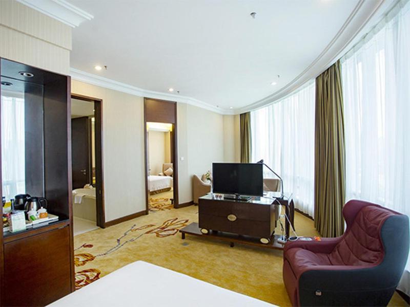 Vienna International Hotel Shenzhen Hua'Nan City Exterior photo